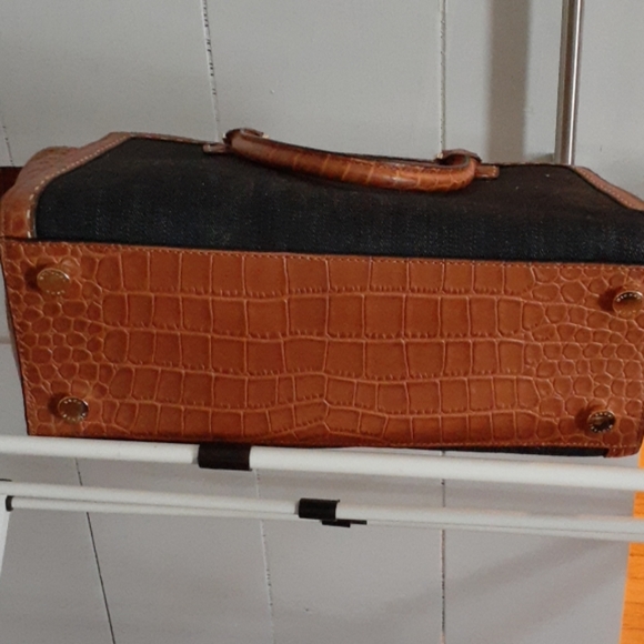 brand new Michaelkors bags - Picture 3 of 4